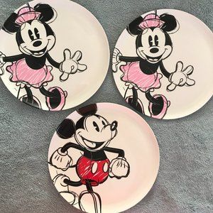 Zak! Designs set of 3 Melamine Minnie/Mickey Plates
